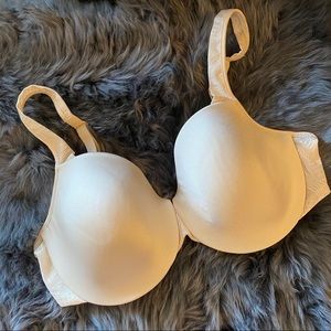 BALI Ivory Padded Underwire T-Shirt Bra 36D